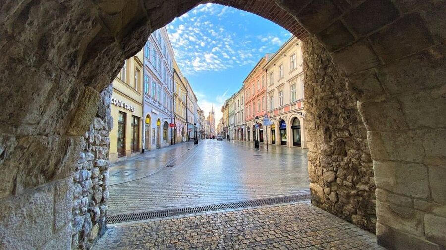 Krakow: Old Town Audioguided walking Tour - Starting on Grodzka Street beside Krakow’s oldest Baroque church