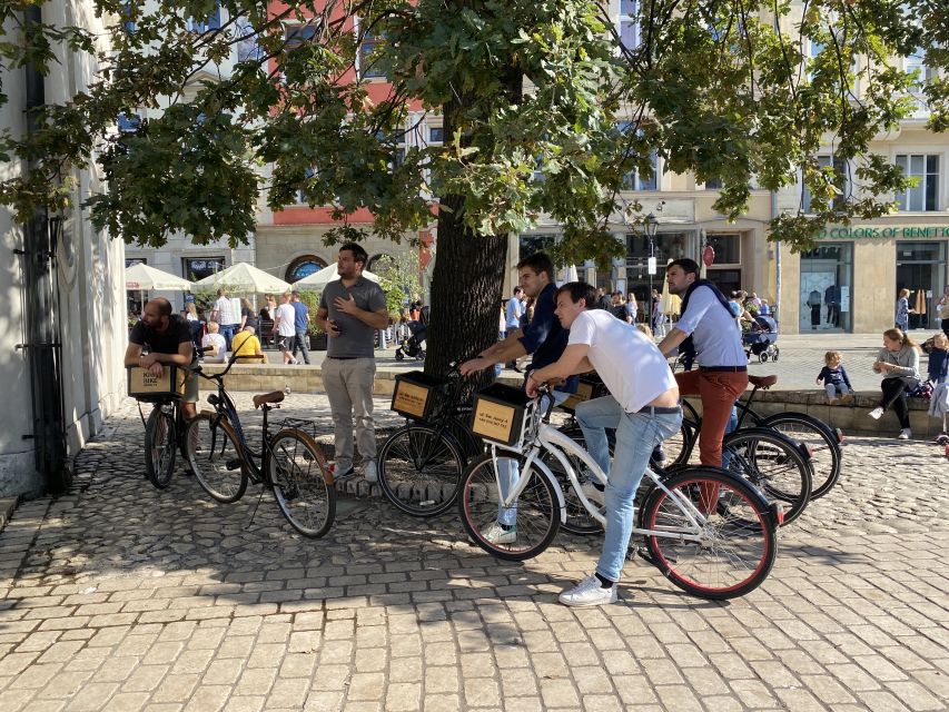 Krakow: Old Town Bike Tour with a Guide - Stories, legends, and the guide’s personal style