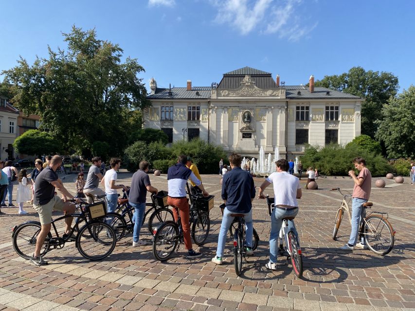 Krakow: Old Town Bike Tour with a Guide - Following the Royal Route through the medieval center