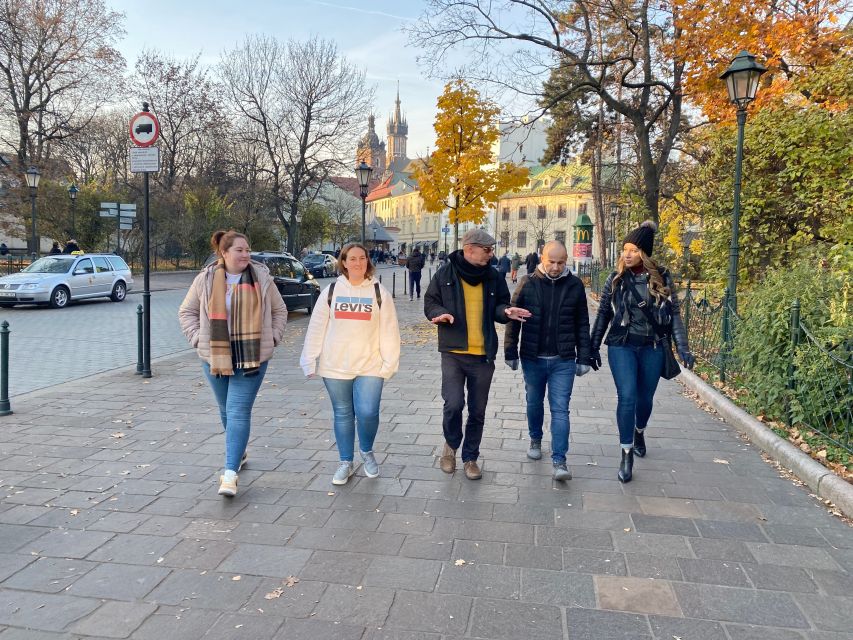 Krakow: Old Town Highlights Walking Tour - What This Two-Hour Krakow Walk Actually Does