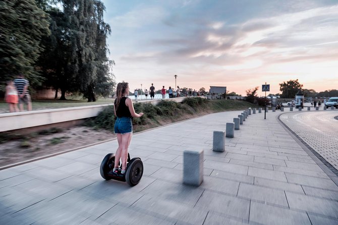 Krakow Old Town Segway Tour 2hr with Training, Safety Gear, Guide - Starting at Sienna 17 with a short riding lesson