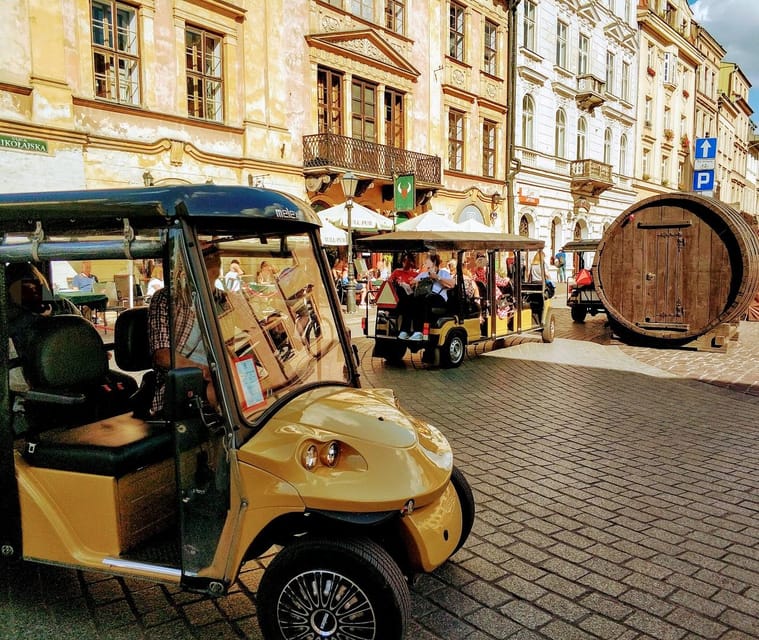 Krakow: Old Town Sightseeing Tour by Electric Golf Cart - Why a golf cart works well in Krakow
