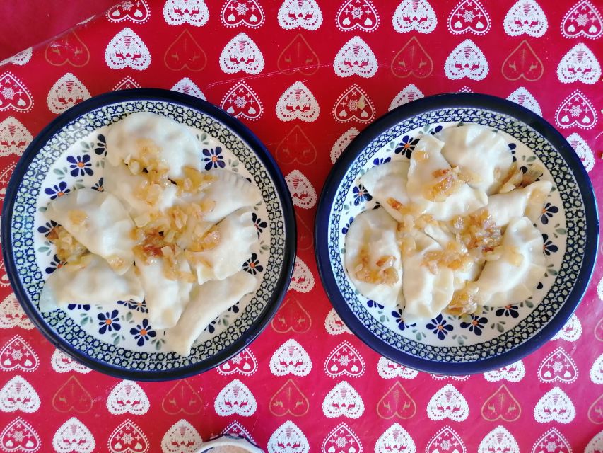 Krakow: Pierogi Home Cooking Class - Cooking three Polish recipes in a local home