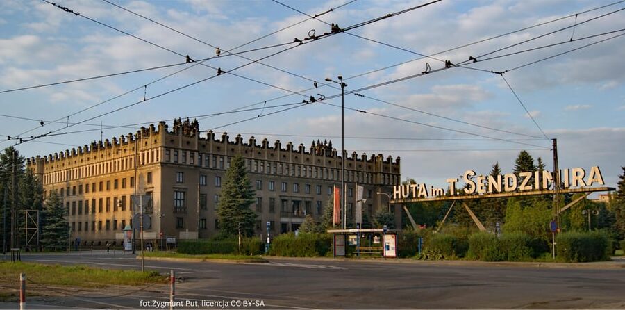 Krakow: Private Nowa Huta Adventure Tour in Communist Cars - Who will enjoy this most?