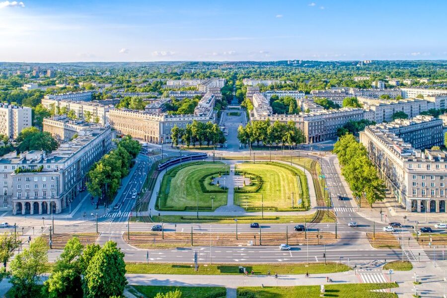 Krakow: Private Nowa Huta Adventure Tour in Communist Cars - The guides are the heart of the experience