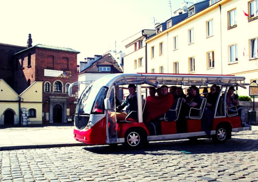 Krakow: Private Panoramic Tour by Golf Cart with Audio Guide - Kazimierz and the Remuh Synagogue