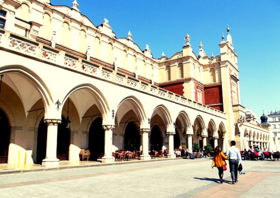 Krakow: Private Panoramic Tour by Golf Cart with Audio Guide - How the audio guide works for you