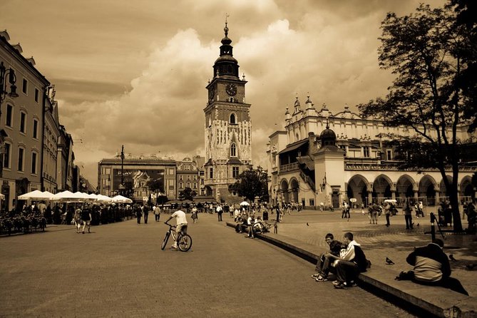 Krakow Private Walking Tour - The Archbishop’s Palace and St Peter and Paul Church