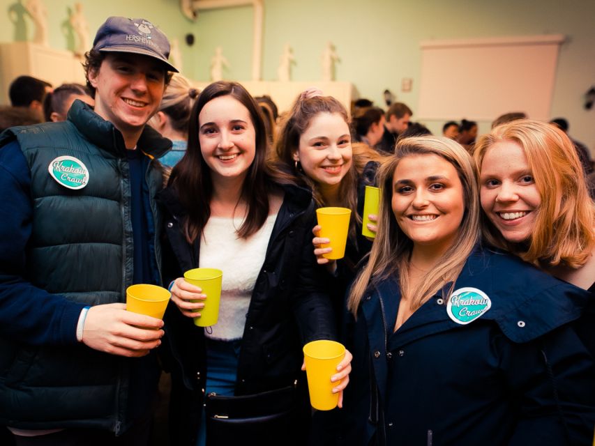 Krakow: Pub, Bar & Club Crawl - Why the guides make such a difference