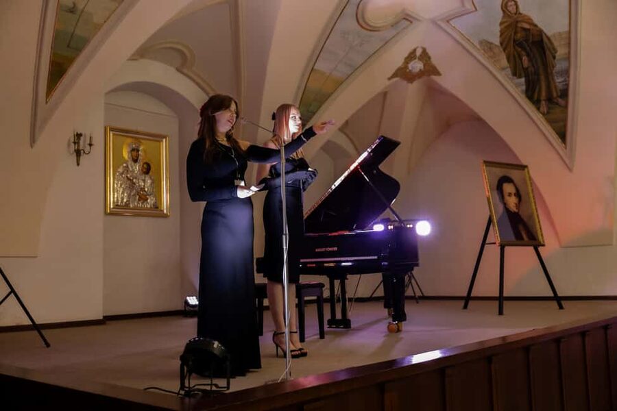 Kraków: Romantic Candlelight Chopin Piano Concert - A One-Hour Program With Two Musical Halves