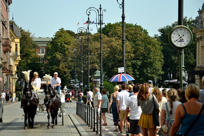 Krakow's Essential Tour of the Old Town and Wawel Castle - Why this two-and-a-half-hour route works