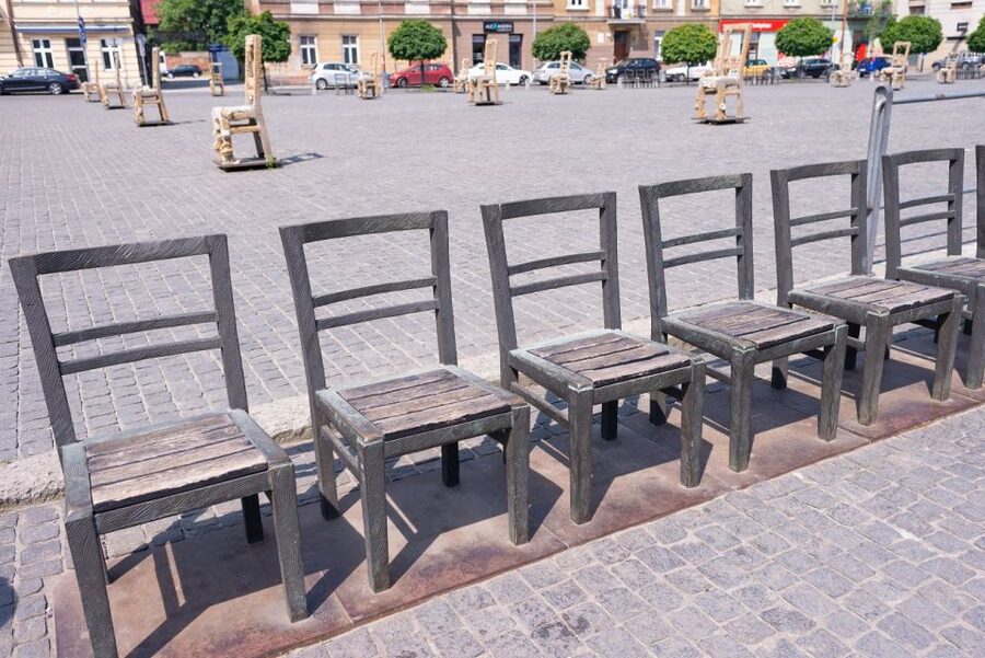 Krakow: Schindler's Factory & Ghetto Guided Tour - Key points to know before booking