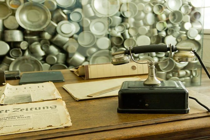 Krakow Schindler's Factory Guided Tour with Admission Ticket - What you are really visiting at Lipowa 4