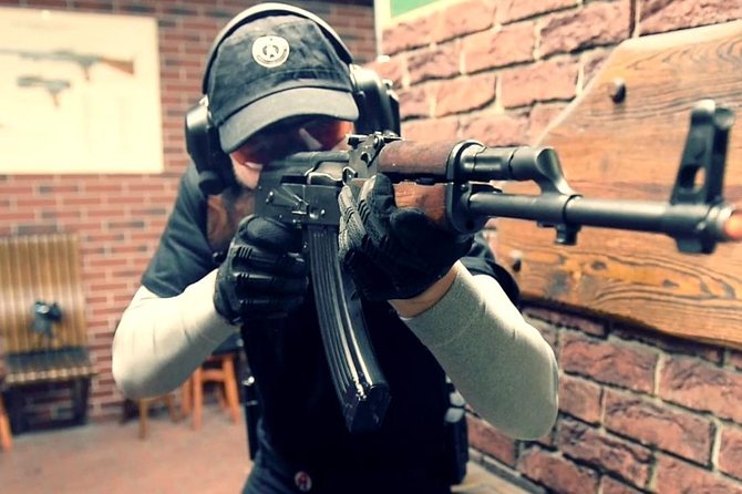 Krakow: Shooting Range - Small Group/Private Options - Timing, age rules, and group size