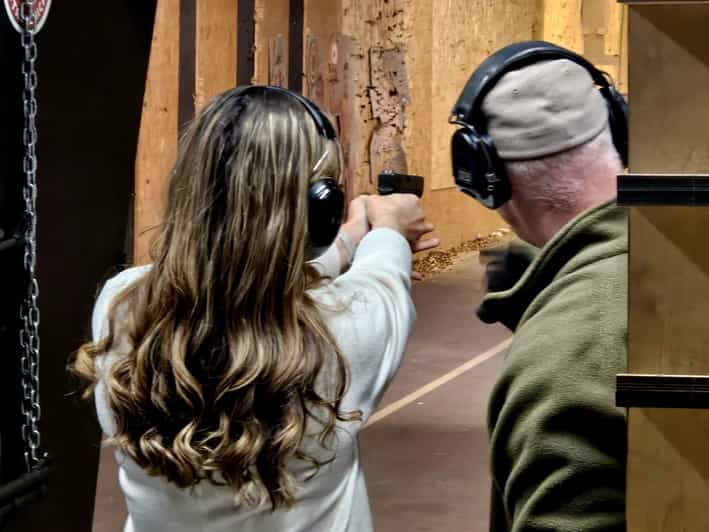 Krakow: Shooting range with hotel pickup - What the strongest praise tells you