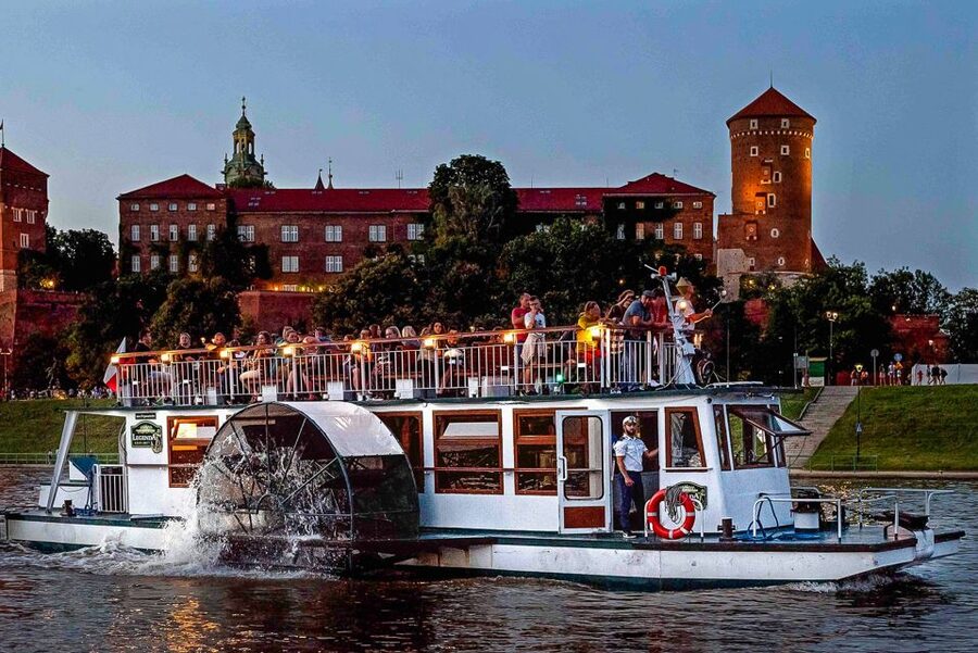 Krakow: Sightseeing Cruise by Vistula River - Key Things to Know Before You Board