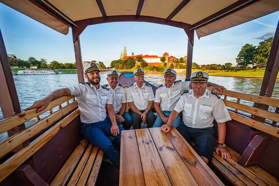 Krakow: Sightseeing Cruise by Vistula River - Kazimierz and the Church on the Rock