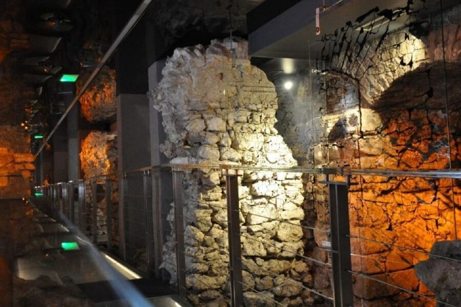 Krakow: Skip the Line Underground Museum Private Guided Tour - What the two-hour museum route covers