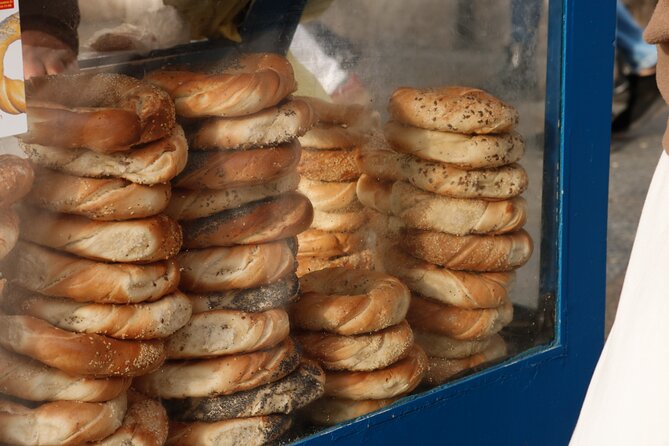Krakow: Street Food Tasting Walking Tour - A quick Kraków food lesson in 90 minutes