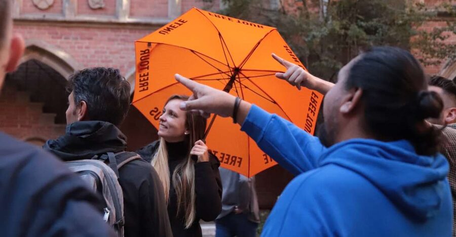 Krakow: The Old Town Walking Tour - Is $19 Good Value for 150 Minutes?