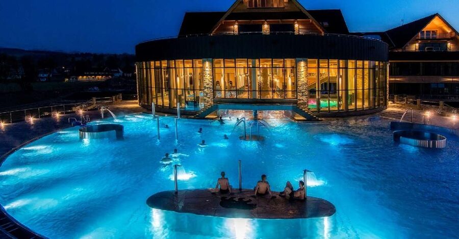 Krakow: Thermal Baths Evening Experience - What the $78 price really buys you
