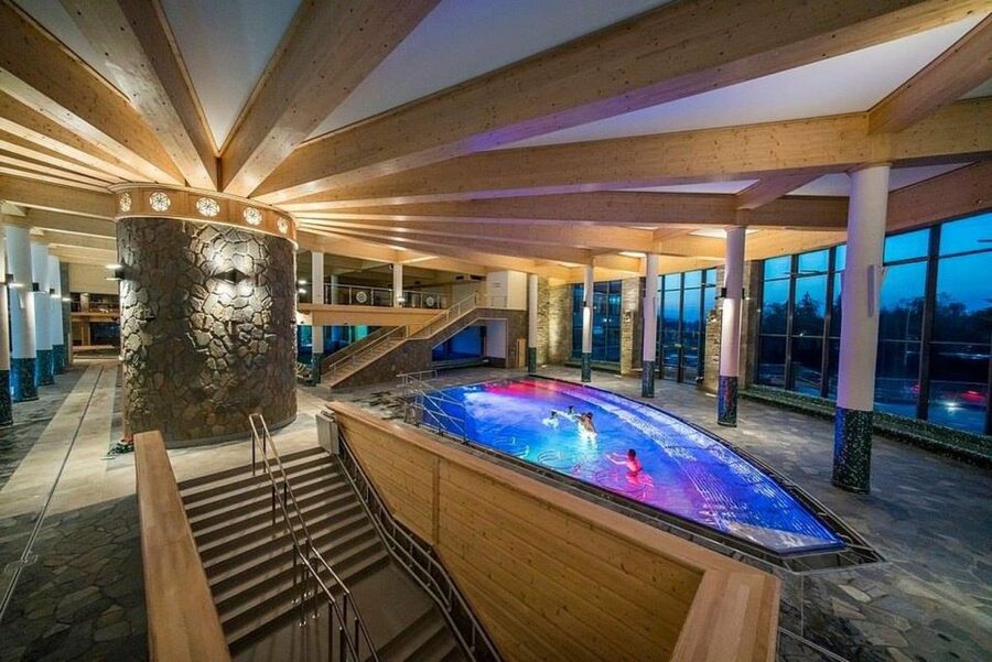 Krakow: Thermal Baths Evening Experience - The two-hour ride from Krakow
