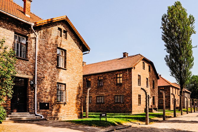 Krakow to Auschwitz-Birkenau Live Guided Tour & Hotel Pick-up - Birkenau: scale, distance, and the outdoor reality
