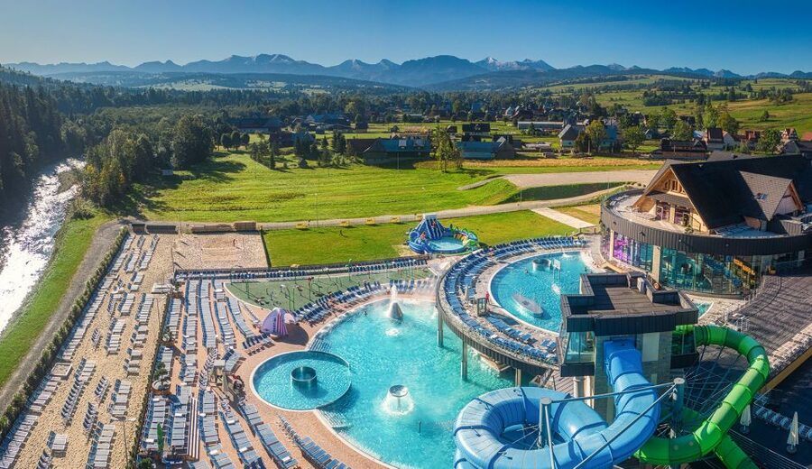 Krakow: Trip to Chocholow Thermal Baths in Tatra Mountains - What to bring and how to plan the day