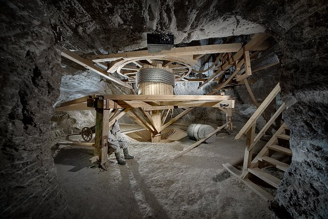 Krakow: UNESCO Bochnia Salt Mine Tour & Boat Expedition - The underground café gives you a needed pause
