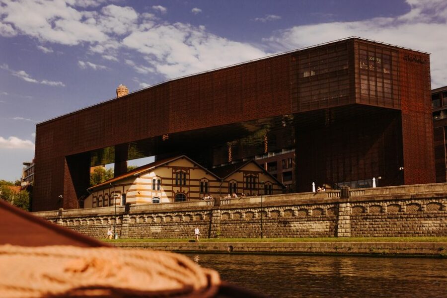 Krakow: Vistula Night Cruise by Gondola w/ Audio Commentary - Should You Book the Vistula Night Gondola?