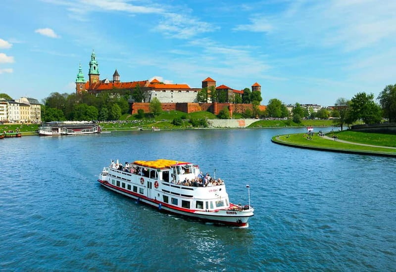 Krakow: Vistula River Sightseeing Cruise with Audio Guide - Why a Vistula cruise adds something to Krakow
