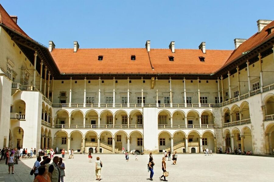 Krakow: Wawel Castle and Cathedral Guided Tour - Key points to know before you go