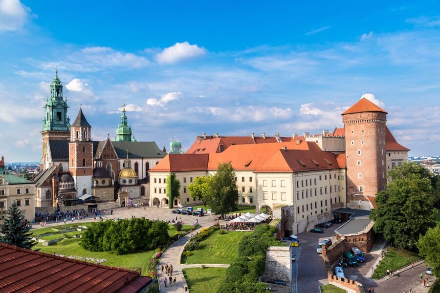 Krakow: Wawel Castle, Cathedral, Rynek Underground & Lunch - Lunch and the one awkward piece of the route