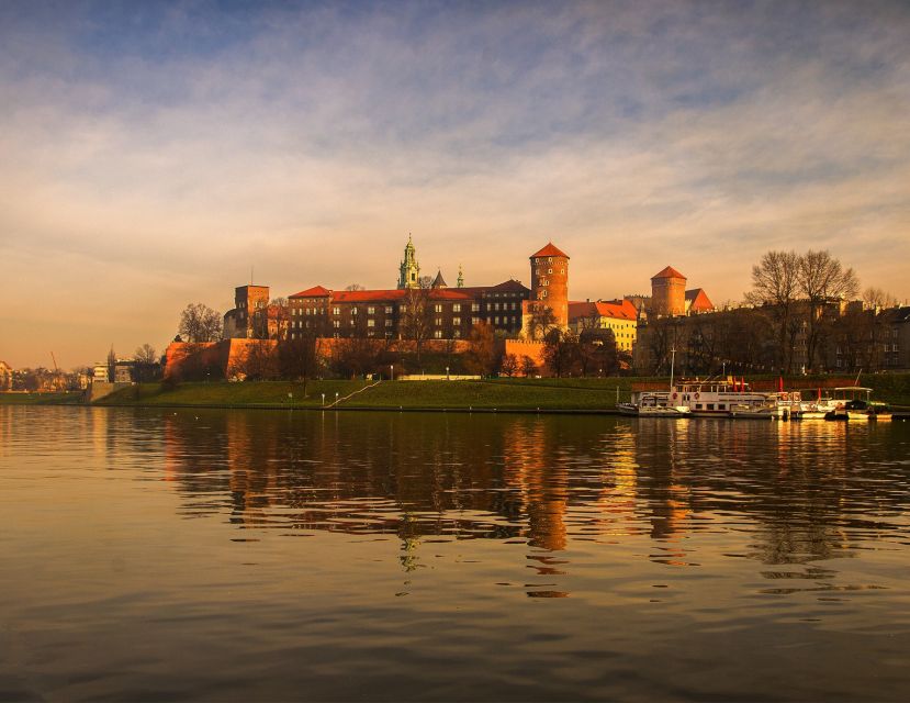 Krakow: Wawel Castle Guided Tour with Entry Tickets - Who will enjoy this tour most