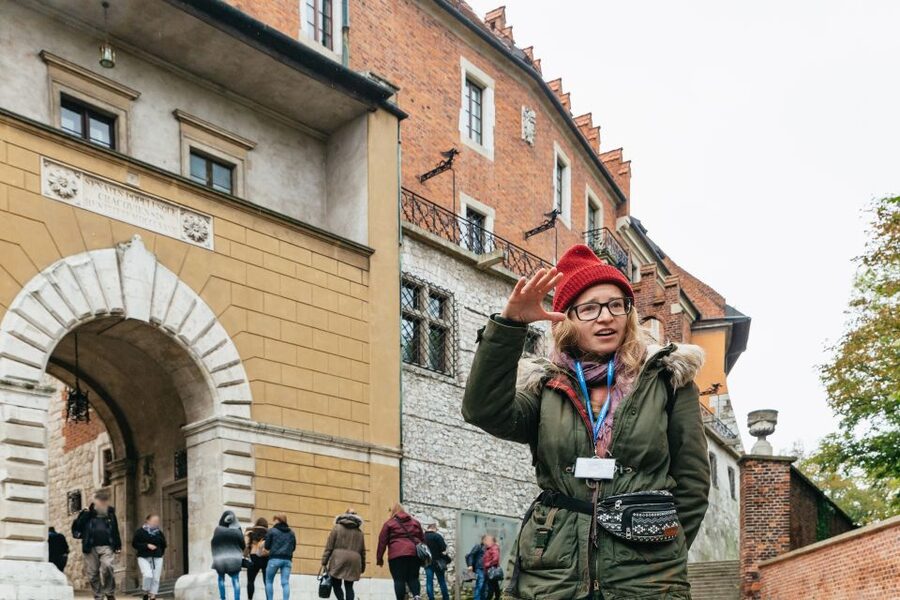 Krakow: Wawel Royal Hill with Optional Castle and Cathedral - Royal Wawel Castle and the limits of the basic ticket
