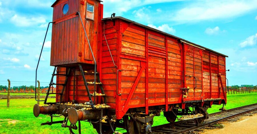 Krakow: Wieliczka Salt Mine and Auschwitz-Birkenau Tour - The journey from Krakow to Auschwitz-Birkenau