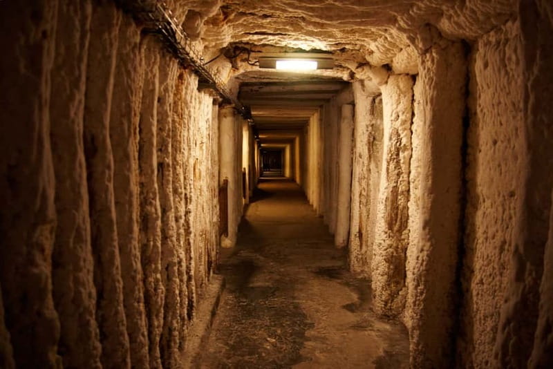 Kraków: Wieliczka Salt Mine Guided Tour with Transfer - Clothing, toilets, and what to carry