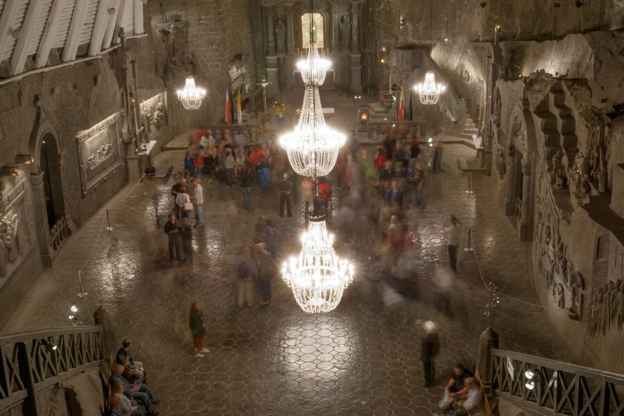 Krakow: Wieliczka Salt Mine Tour with Private Transfers - Entering the mine and joining the English guide