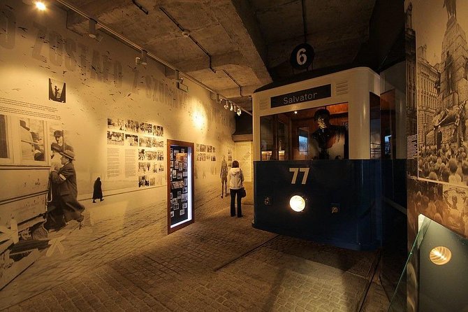 Krakow World War II Private Tour - Why this private format works in Krakow
