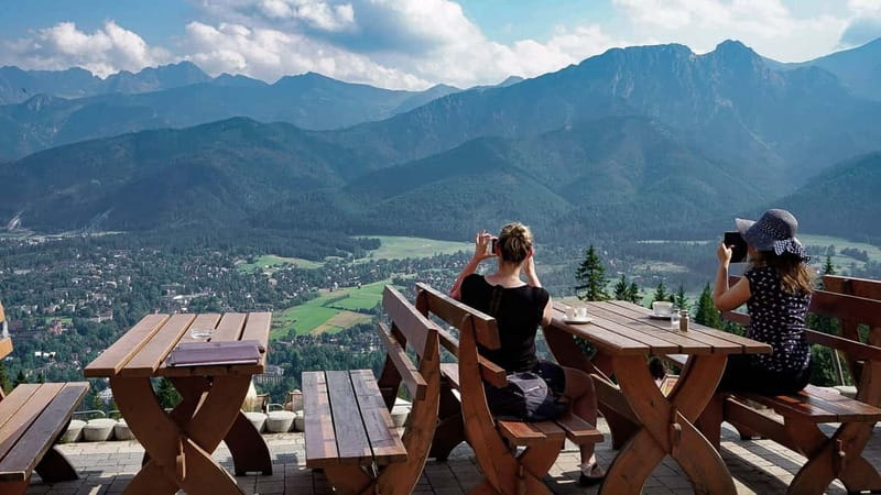 Krakow: Zakopane Cable Car, Spirits, Tasting & Thermal Baths - Leaving Krakow in a small group