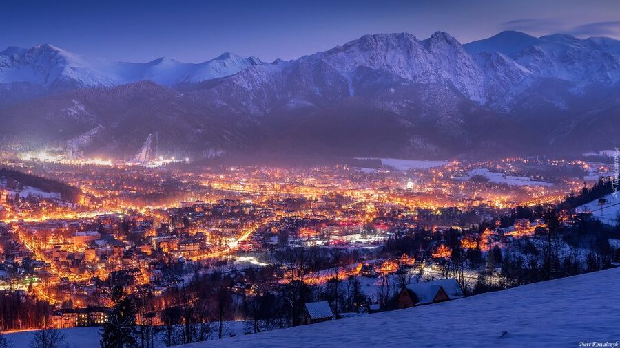 Krakow: Zakopane Tatra Mountains, Cable Car, Local Tasting - Gubałówka Hill: The Main Mountain View