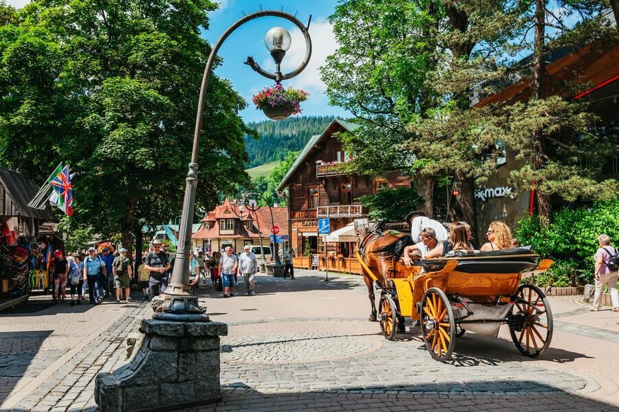 Krakow: Zakopane Tour with Thermal Baths, Cable Car & Pickup - Two and a half hours at Chochołów Thermal Baths