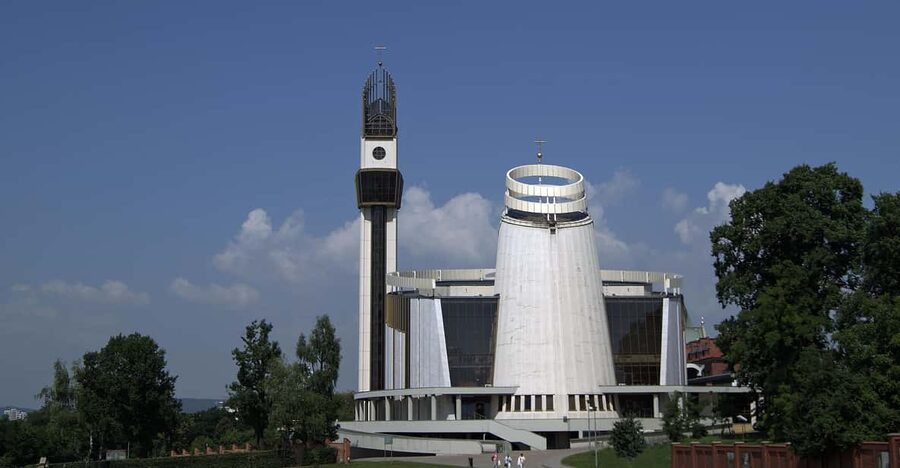 Łagiewniki-Sanctuary of Divine Mercy and John Paul II - The Sanctuary of Divine Mercy and Saint Faustina