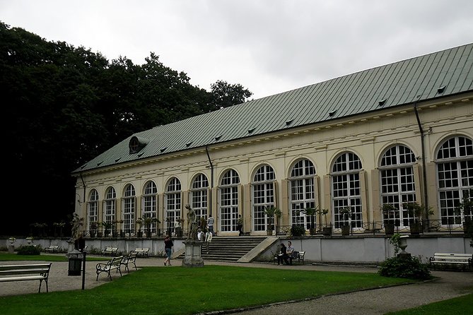 Lazienki Park + Museum of King Jan III's Palace at Wilanow:Small group /Pick-up/ - Who will get the most from this half-day?