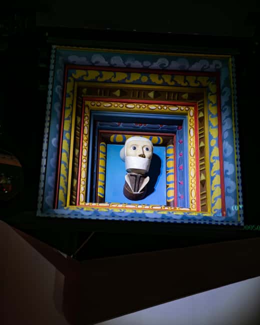 Legends of Cracow ROBOTIC SHOW - A quick introduction to Krakow’s folklore