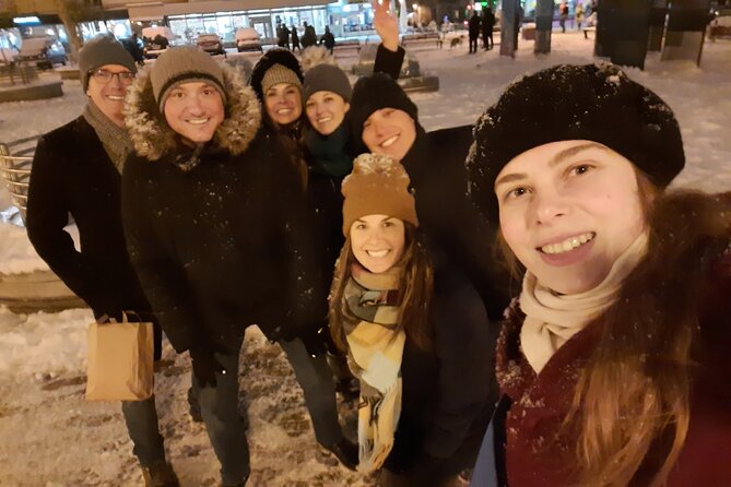 Legends of Old Town 1 Hour Walking Tour in Wroclaw - Salt Square and its small details