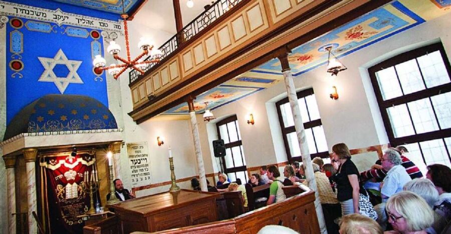 Lodz: Jewish Heritage Private Tour - Israel Poznański’s factory and today’s Manufaktura