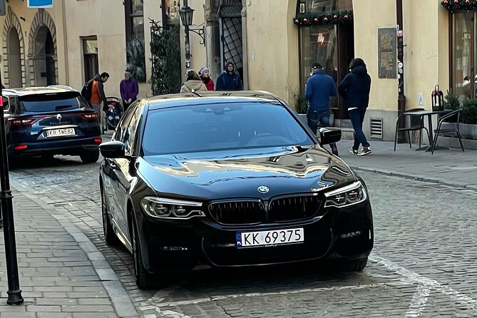 Luxury Private Transfer from Krakow to Budapest - Adding Orava Castle or Banska Bystrica