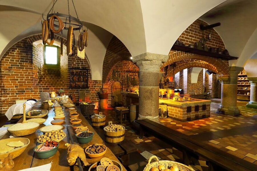 Malbork Castle Half Day Private Tour - Who will enjoy this tour most?