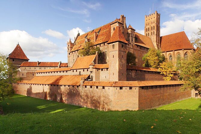 Malbork Castle Private Tour from Gdansk - The drive from Gdansk through the Vistula Delta